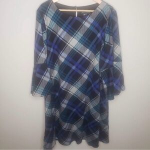 Jessica Howard - Long Sleeved Elegant Dress with Bell Sleeves - Size: 2X